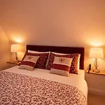 B&B Derrynane Bay House 카헤르다니엘
