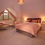 Derrynane Bay House B&B 카헤르다니엘