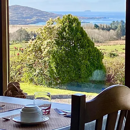 Derrynane Bay House فندق مبيت وإفطار